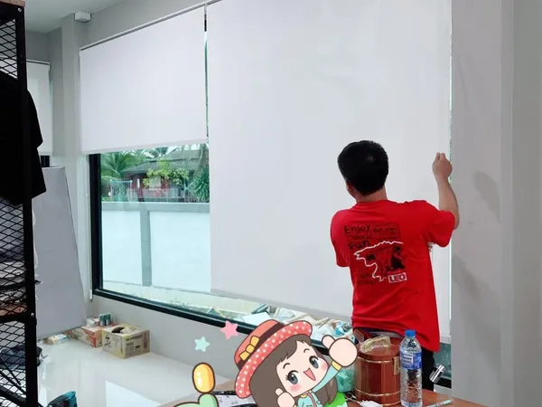 ผลงานการติดตั้งผ้าม่าน ฉากกั้นแอร์ ร้านผ้าม่านสุมาลีดีไซน์ - 3