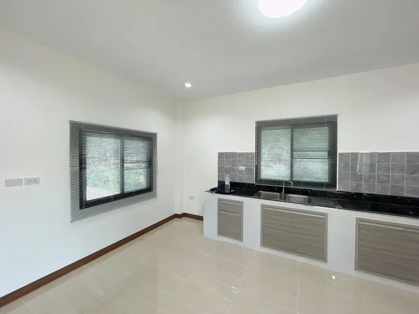 ผลงานการติดตั้งผ้าม่าน ฉากกั้นแอร์ ร้านผ้าม่านสุมาลีดีไซน์ - 13