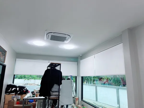 ผลงานการติดตั้งผ้าม่าน ฉากกั้นแอร์ ร้านผ้าม่านสุมาลีดีไซน์ - 21