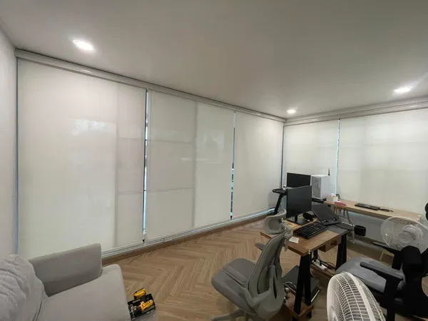 ผลงานการติดตั้งผ้าม่าน ฉากกั้นแอร์ ร้านผ้าม่านสุมาลีดีไซน์ - 23